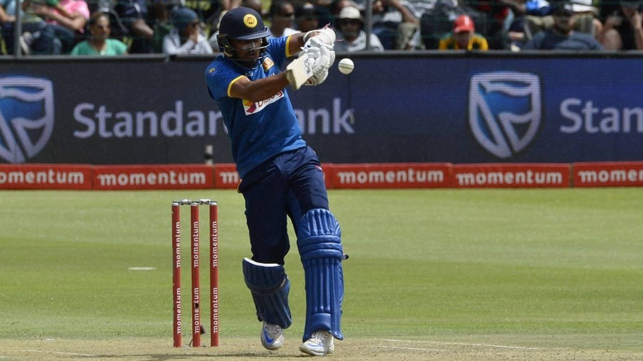 Dinesh Chandimal prepares to pull, South Africa v Sri Lanka, 1st ODI, Port Elizabeth, January 28, 2017