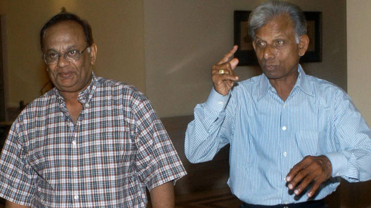 Indian spin bowlers Erapalli Prasanna (left) and Padmakar Shivalkar in Calcutta, May 30, 2003