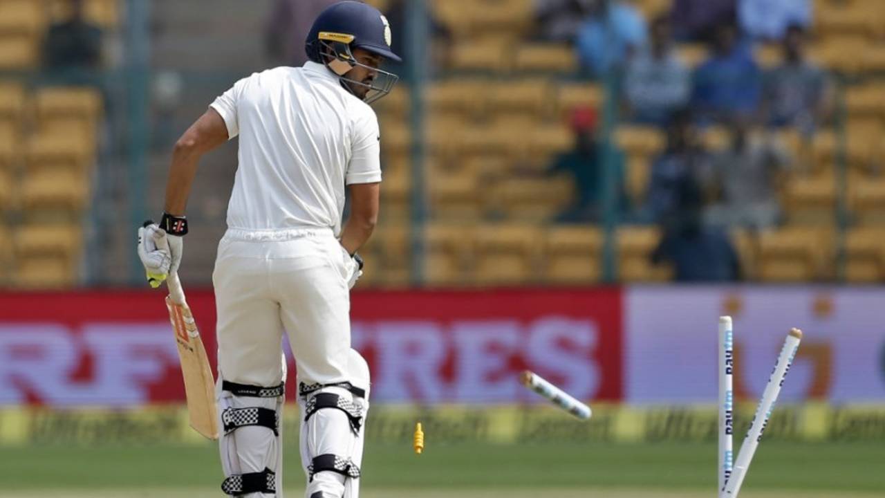 Karun Nair was snuffed out first ball by Mitchell Starc to trigger India's lower order collapse&nbsp;&nbsp;&bull;&nbsp;&nbsp;Associated Press