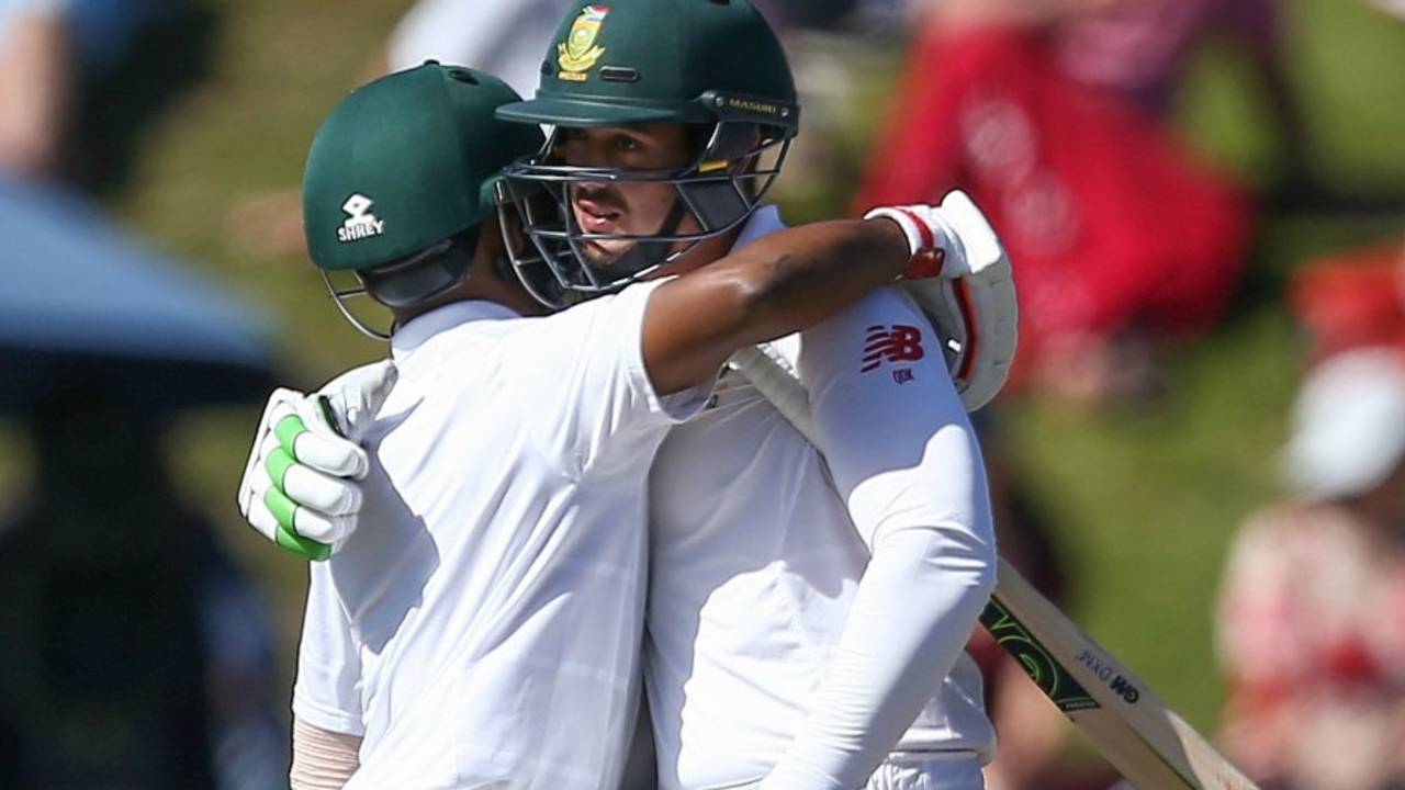 Quinton de Kock and Temba Bavuma shared a 160-run stand, New Zealand v South Africa, 2nd Test, Wellington, 2nd day, March 17, 2016