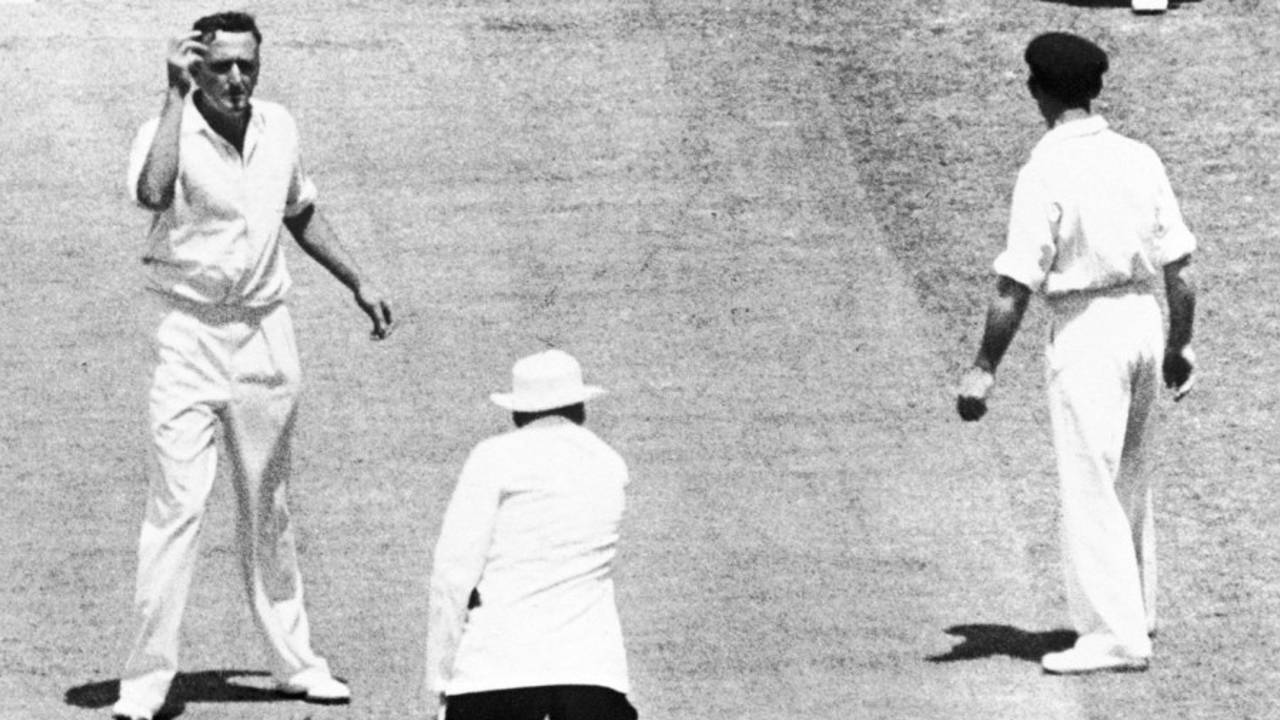 Jack Iverson appeals for the wicket of Len Hutton, caught behind by Don Tallon, Australia v England, Melbourne, 2nd day, December 23, 1950