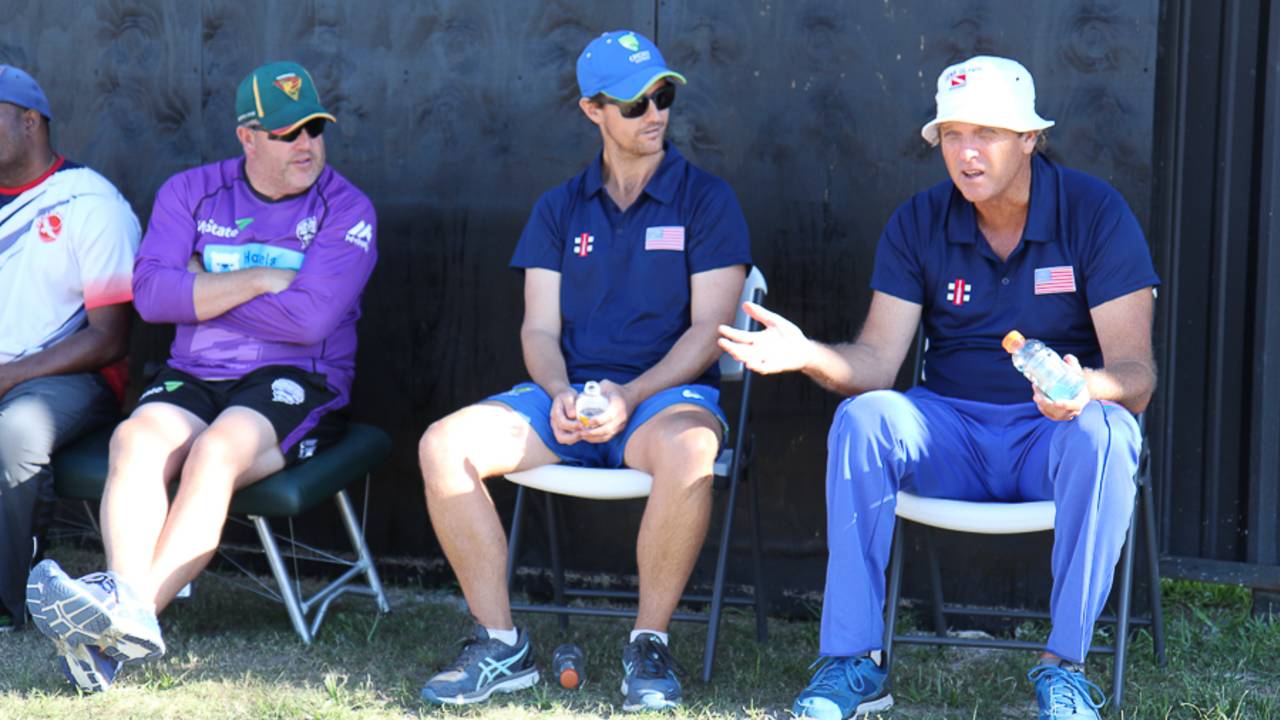 Peter Anderson (right), watches a USA trial match with Beau Casson (center) and Richard Allanby (left), Pearland, April 8, 2017
