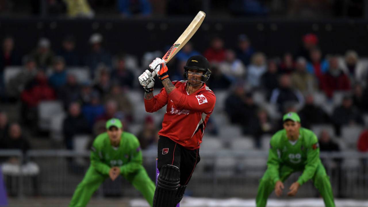 Cameron Delport hits out for Leicestershire&nbsp;&nbsp;&bull;&nbsp;&nbsp;Getty Images