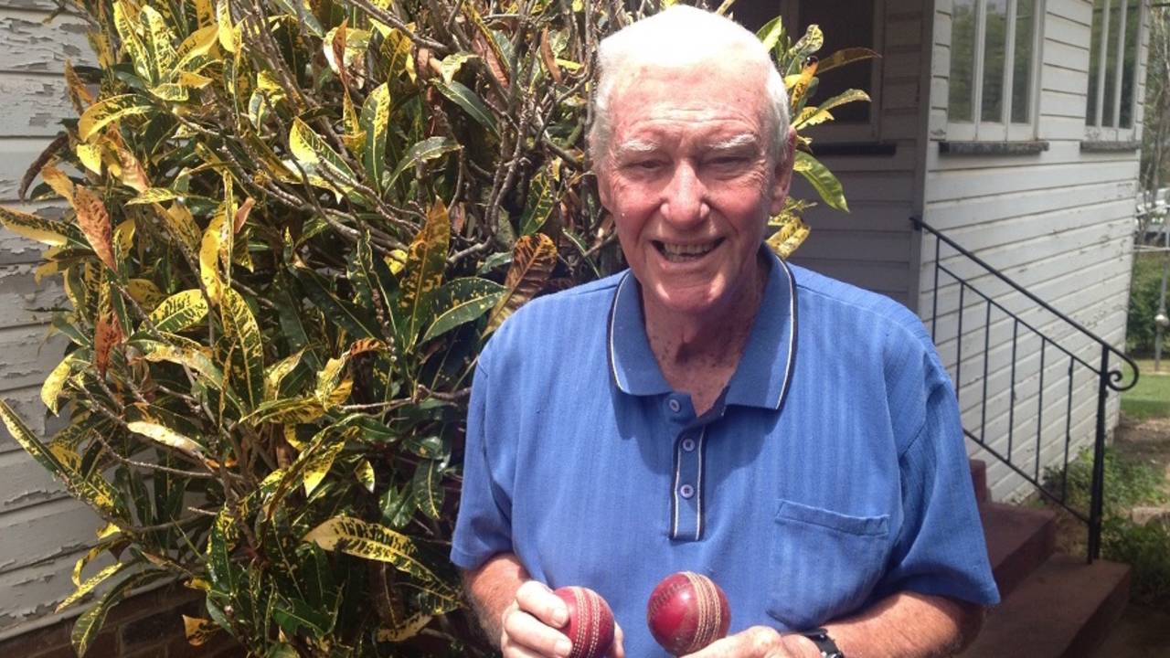 Peter Allan shows the balls with which he took his ten-wicket hauls&nbsp;&nbsp;&bull;&nbsp;&nbsp;Brydon Coverdale