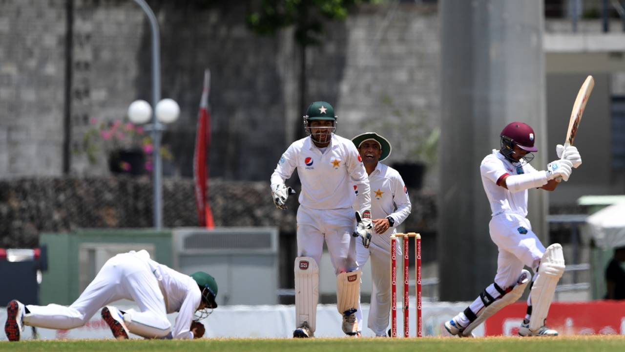 Babar Azam dives forward at short leg to catch Vishaul Singh off bat and pad, West Indies v Pakistan, 3rd Test, Dominica, 5th day, May 14, 2017
