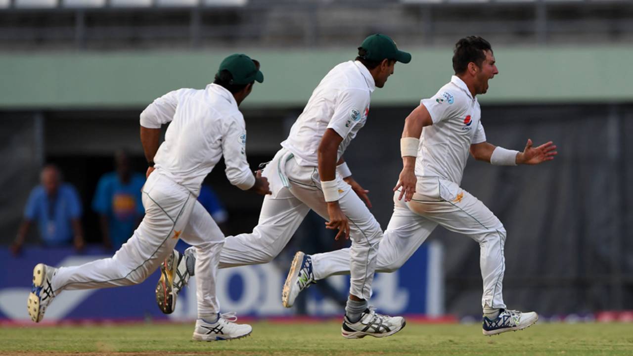 Yasir Shah celebrates the final wicket of the West Indies innings with his team-mates, West Indies v Pakistan, 3rd Test, Dominica, 5th day, May 14, 2017