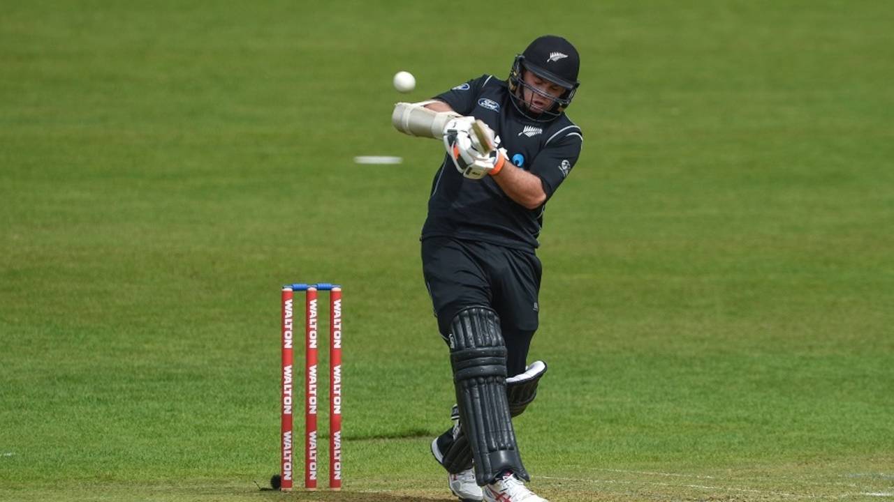 Tom Latham swipes the ball over midwicket, Ireland v New Zealand, Malahide, 5th ODI, May 21, 2017