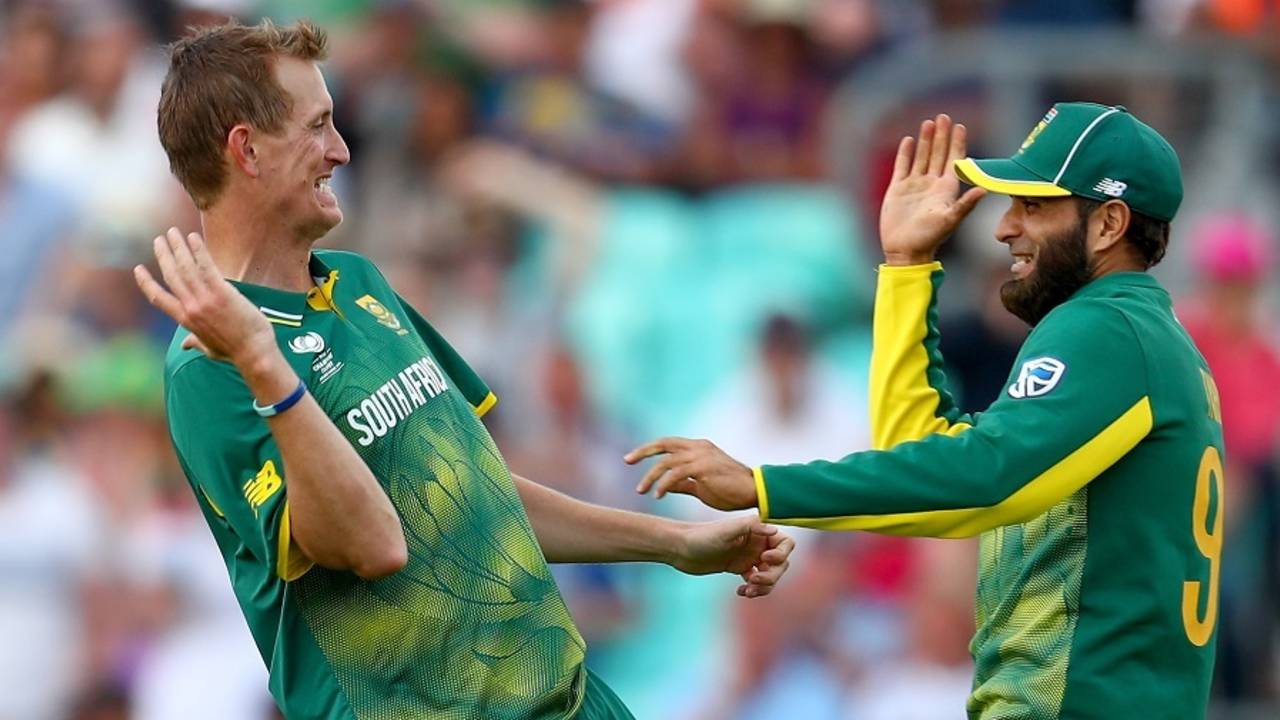 Chris Morris and Imran Tahir celebrate the run out of Suranga Lakmal, South Africa v Sri Lanka, Champions Trophy, Group B, The Oval, June 3, 2017