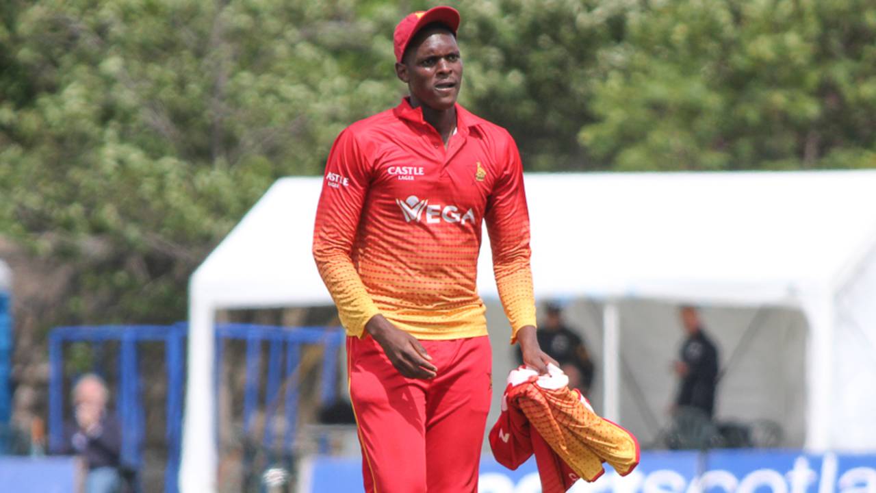 Richard Ngarava conceded the joint second-most expensive ODI figures by a Zimbabwean with 1 for 96&nbsp;&nbsp;&bull;&nbsp;&nbsp;Peter Della Penna