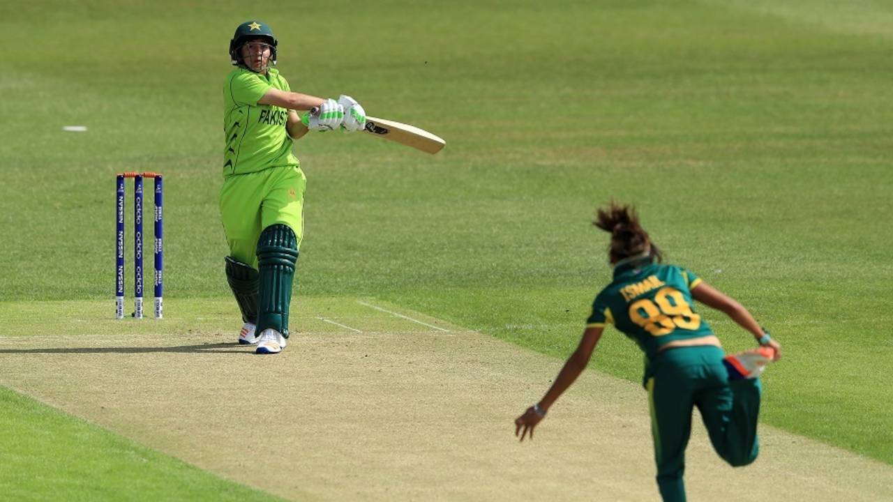 Nahida Khan flat-bats the ball down the ground, South Africa v Pakistan, Women's World Cup, Leicester, June 25, 2017