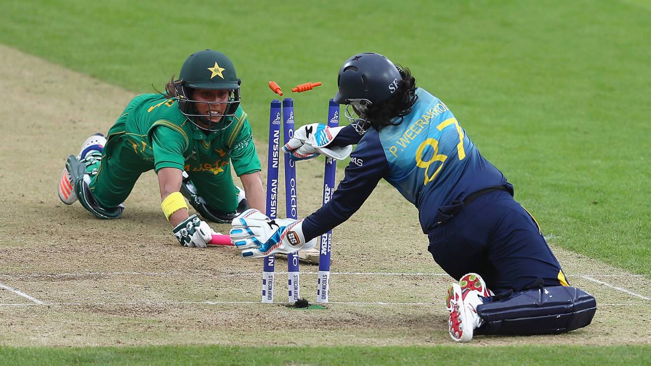 Nain Abidi was run out for 57 after a mix-up, Pakistan v Sri Lanka, Women's World Cup, Leicester, July 15, 2017