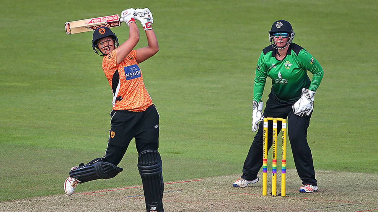 Suzie Bates takes the long handle to Western Storm, Southern Vipers v Western Storm, Kia Super League, Ageas Bowl, August 10, 2017