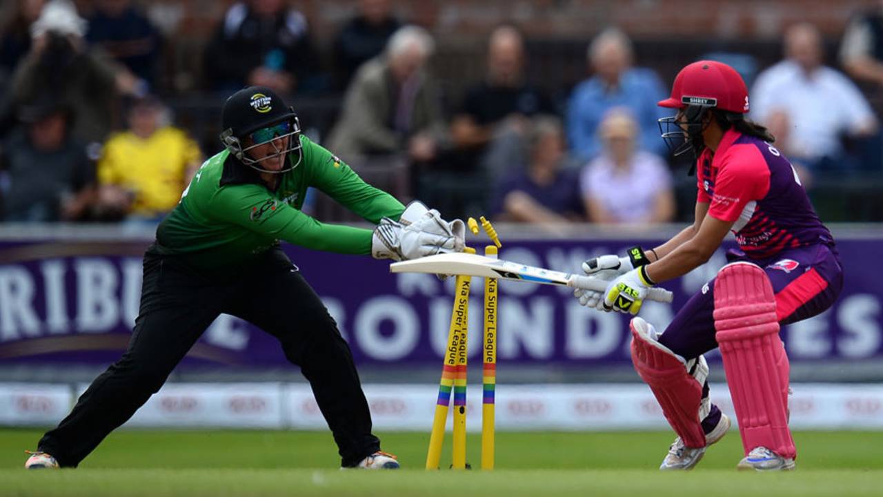 Rachel Priest stumps Sonia Odedra, Western Storm v Loughborough Lightning, Kia Super League, Taunton, August 12, 2017