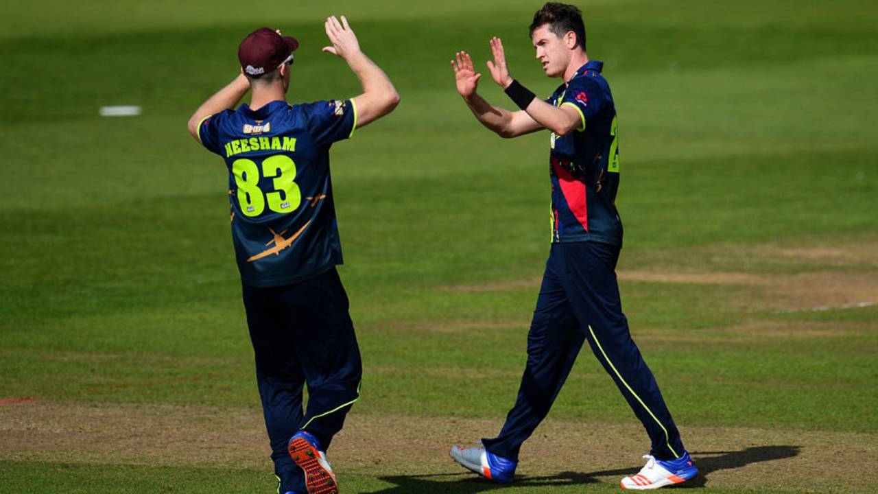 Adam Milne claims another wicket for Kent&nbsp;&nbsp;&bull;&nbsp;&nbsp;Getty Images