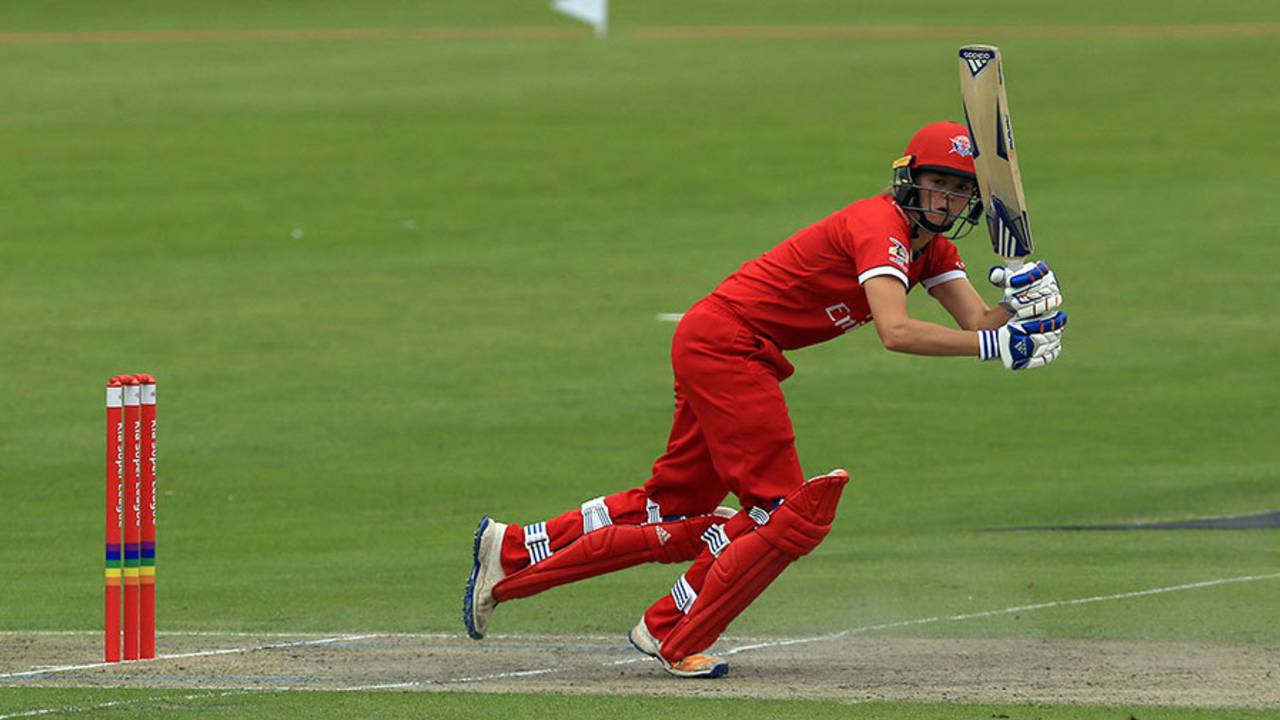 Eve Jones plays through the leg side, Lancashire Thunder v Loughborough Lightning, August 20, Old Trafford