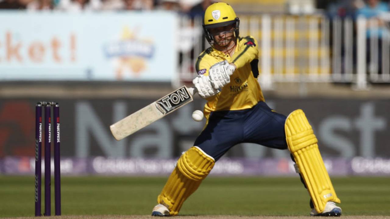 Calvin Dickinson struck 27 off 21, Hampshire v Nottinghamshire, NatWest T20 Blast, 2nd semi-final, Edgbaston, September 2, 2017