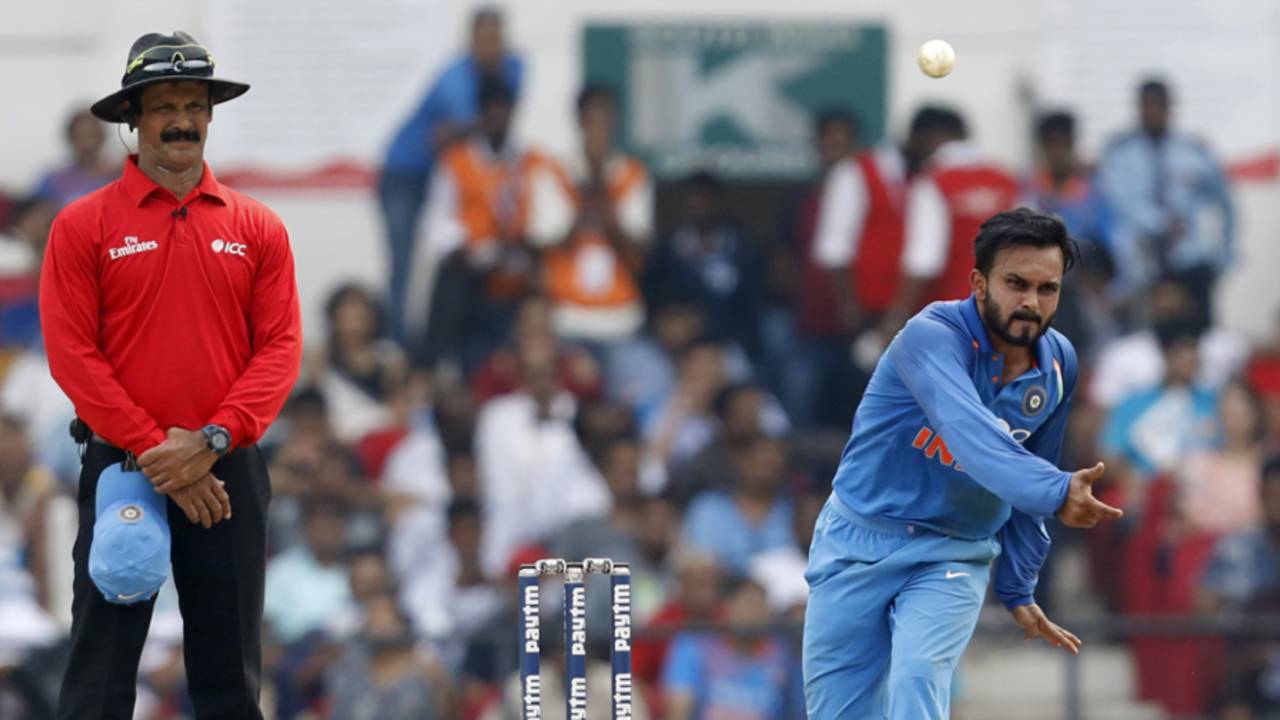 Kedar Jadhav lets one rip with his low-arm release, India v Australia, 5th ODI, Nagpur, October 1, 2017