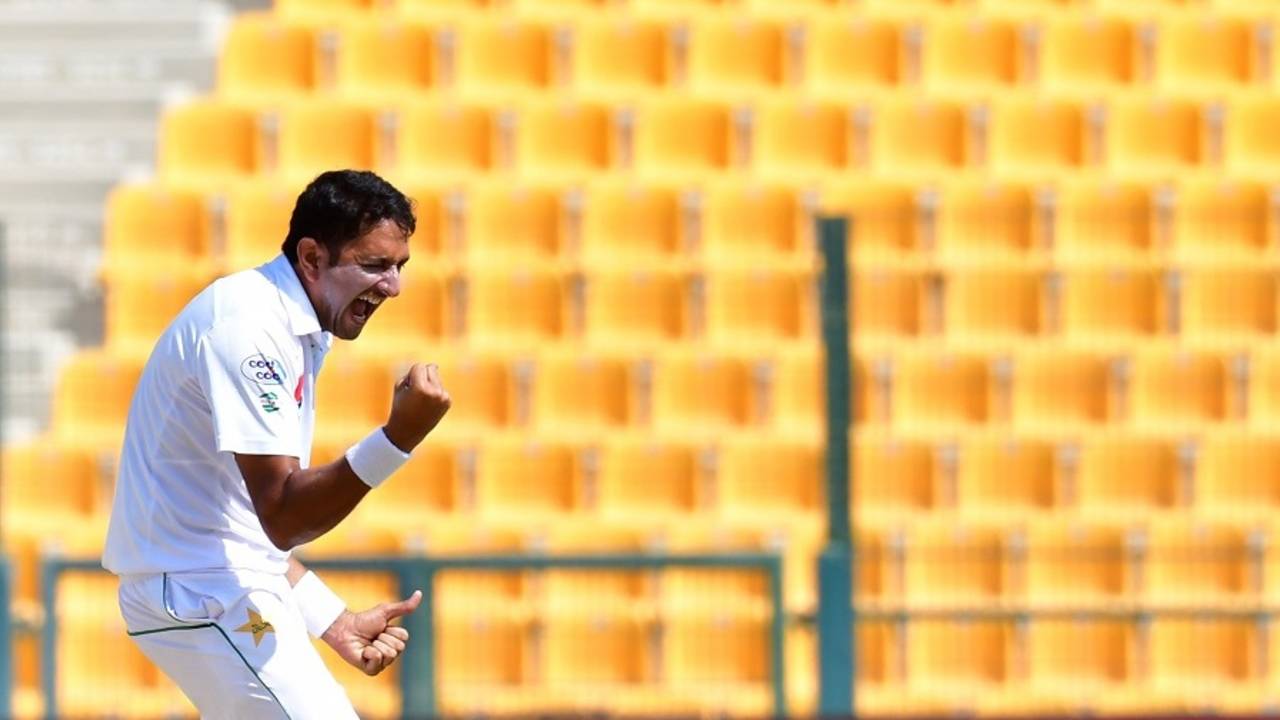 Mohammad Abbas was in a celebratory mood, Pakistan v Sri Lanka, 1st Test, Abu Dhabi, 5th day, October 2, 2017