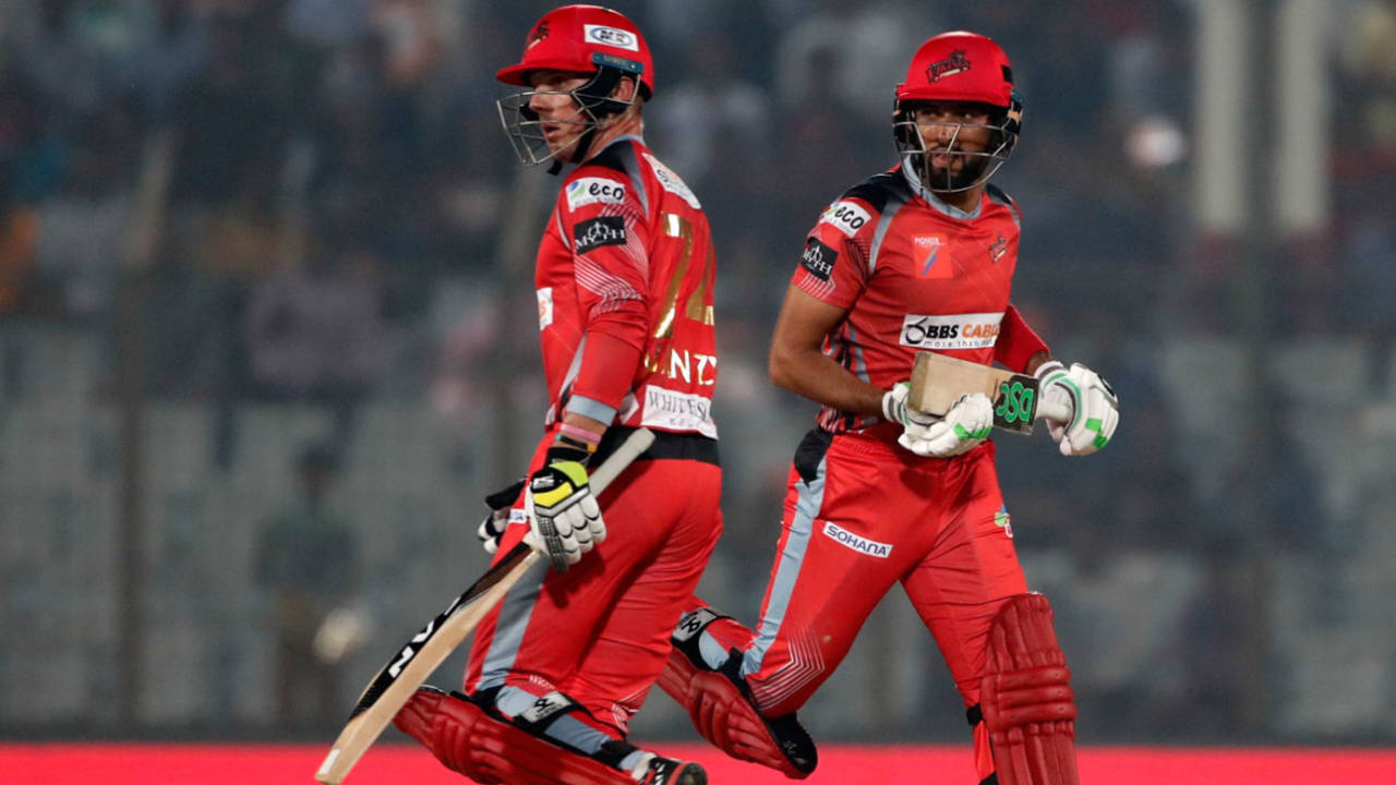 Stiaan van Zyl and Sikandar Raza shared a 73-run partnership, Chittagong Vikings v Sylhet Sixers, Bangladesh Premier League, November 24, 2017