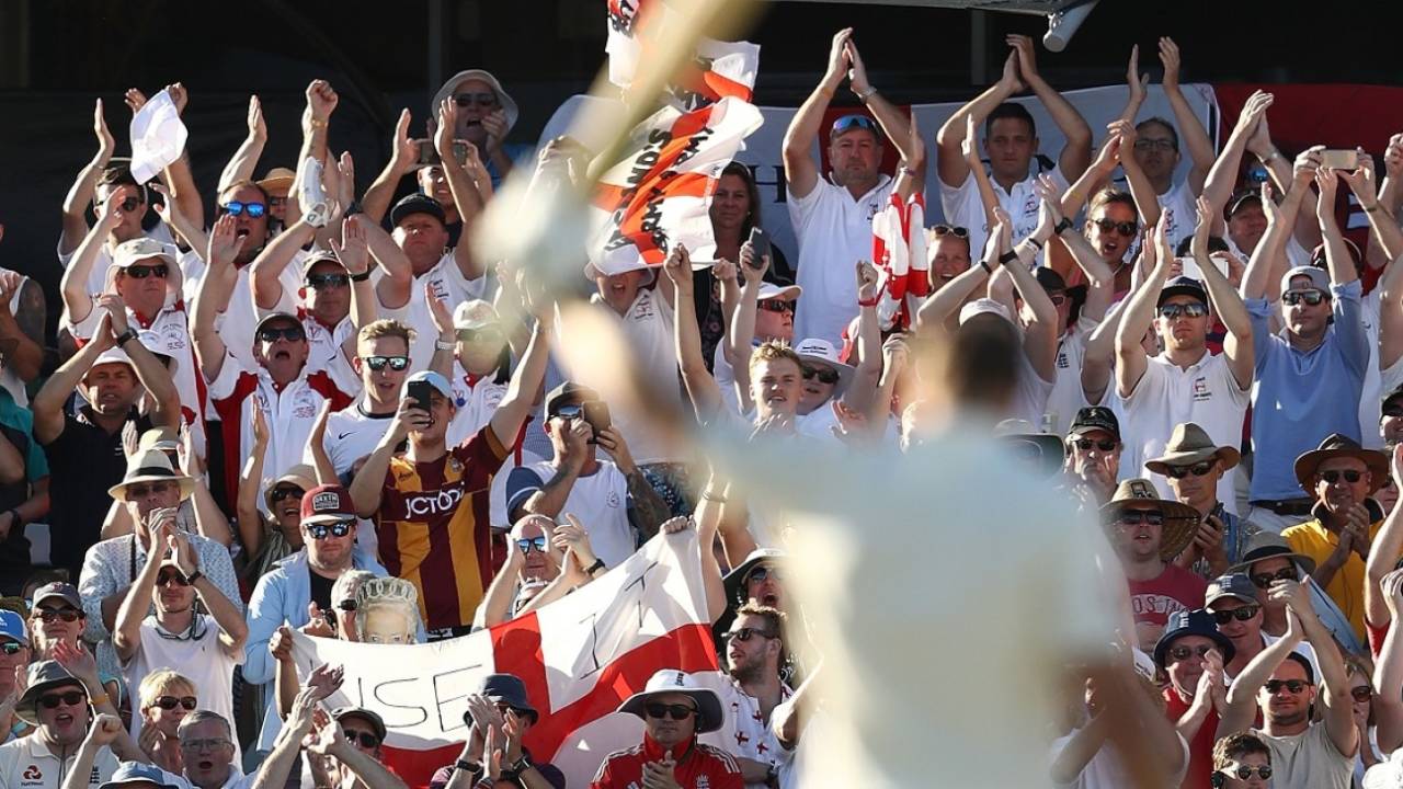 Dawid Malan's maiden Test hundred thrilled the Barmy Army, Australia v England,  3rd Test, Perth, 1st day, December 14, 2017