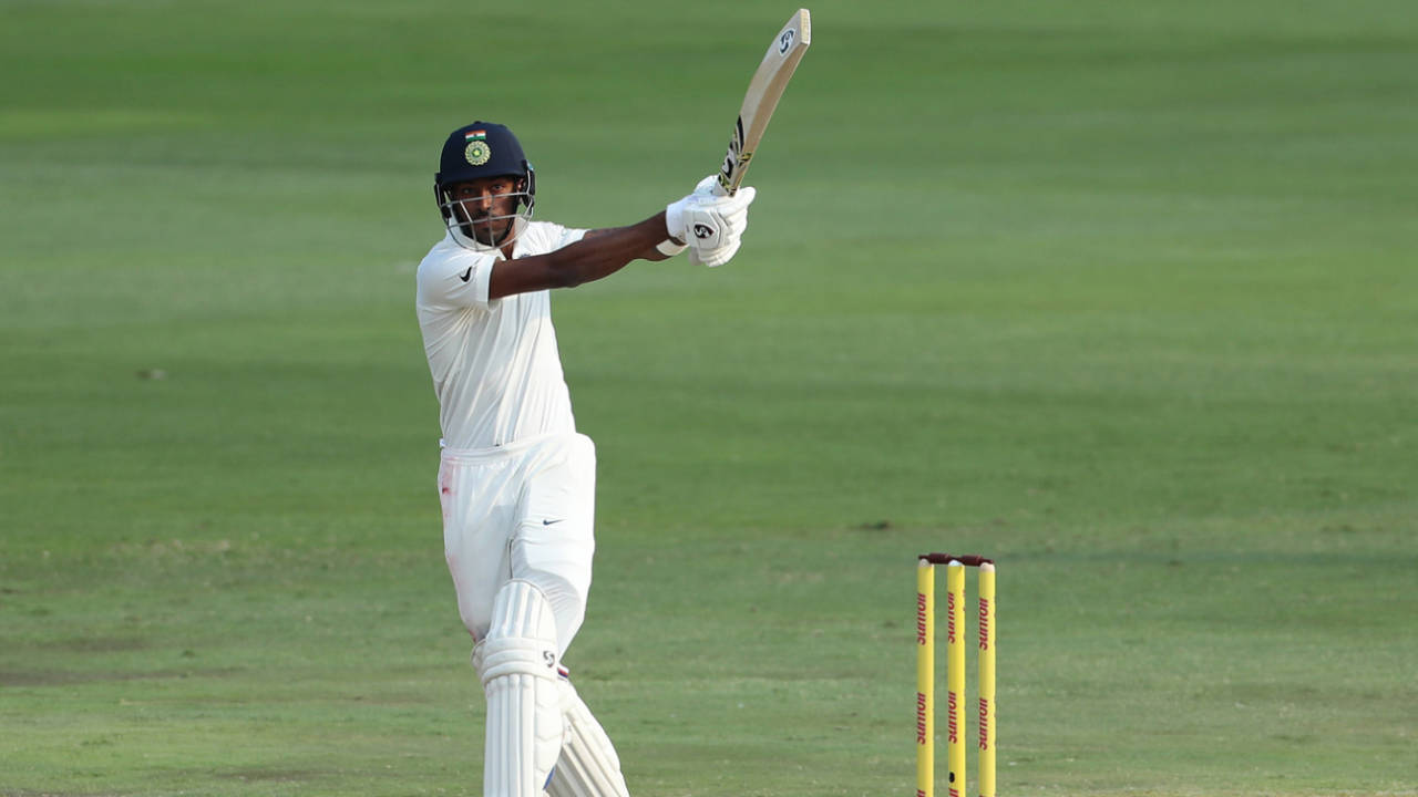 Hardik Pandya perfects a pull against Morne Morkel, South Africa v India, 2nd Test, Centurion, 2nd day, January 14, 2018