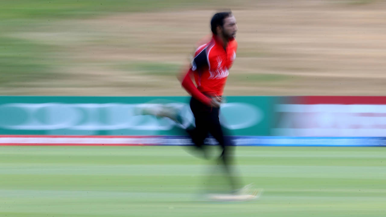Faisal Jamkhandi runs in to bowl, Canada v England, Under-19 World Cup, Group C, Queenstown, January 20, 2018