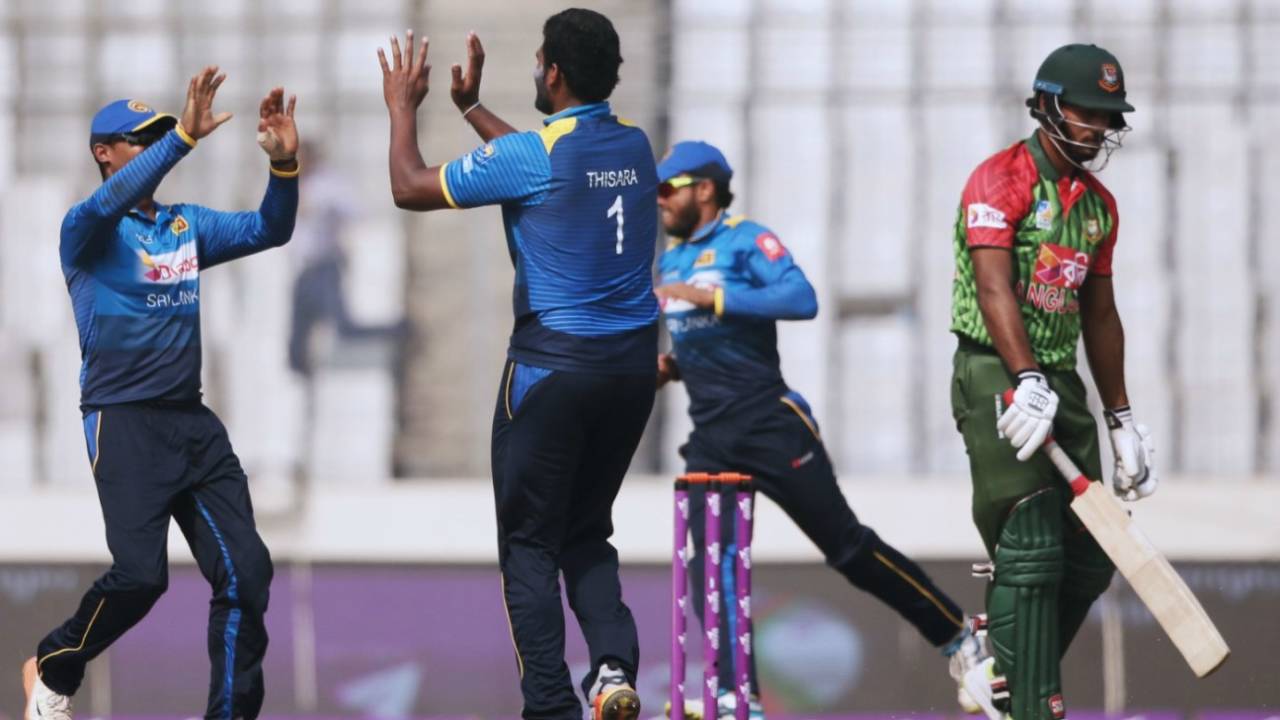 Thisara Perera finished with 2 for 27, including the wicket of Abul Hasan, Bangladesh v Sri Lanka, tri-series, Dhaka, January 25, 2018