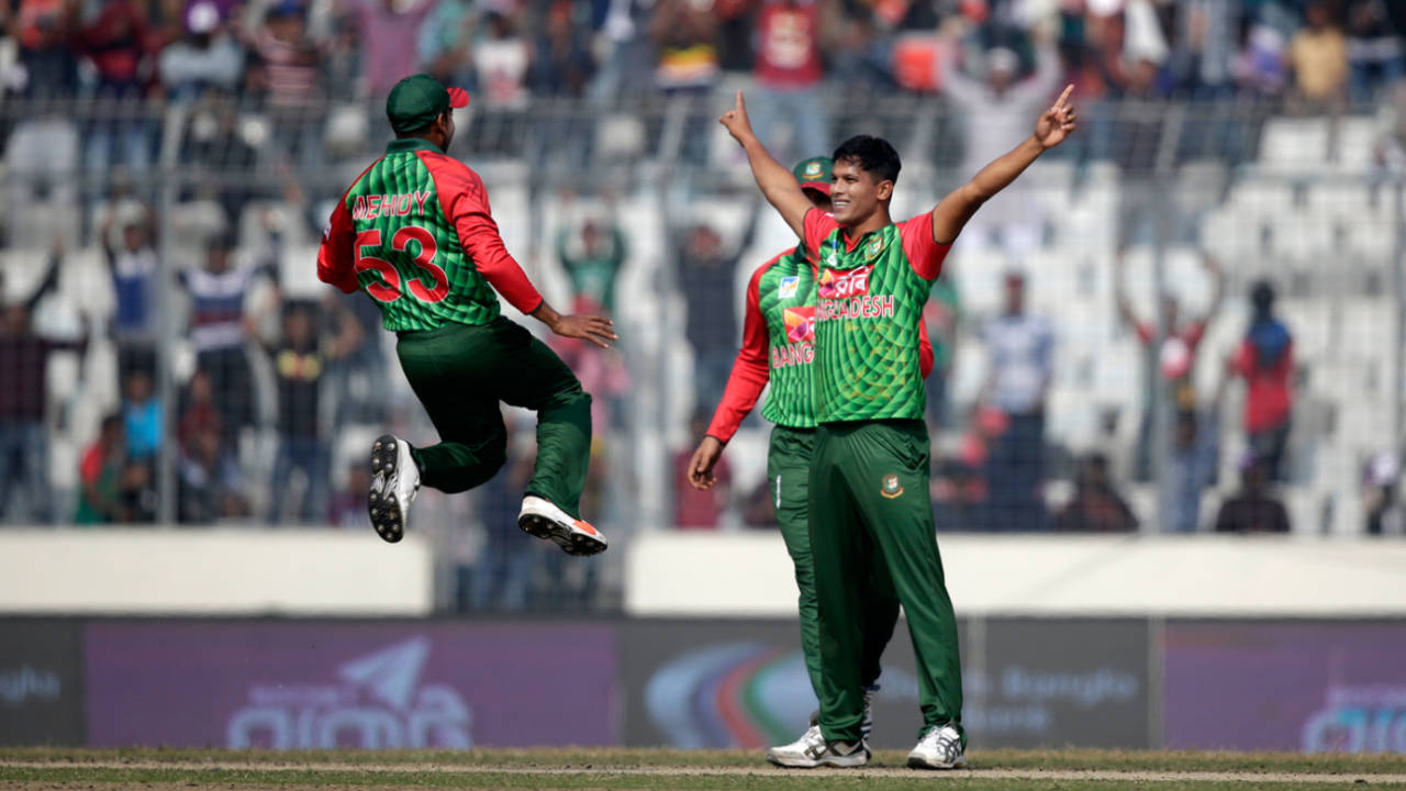 Mohammad Saifuddin celebrates his first ODI wicket, Bangladesh v Sri Lanka, Tri-Nation Series, final, Mirpur, January 27, 2018