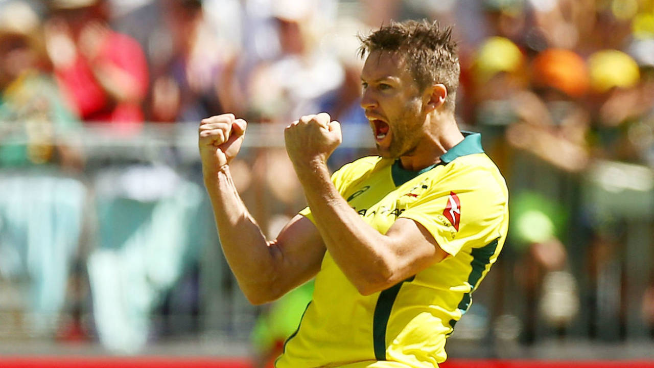 Andrew Tye claimed his maiden five-wicket haul, Australia v England, 5th ODI, Perth, January 28, 2018