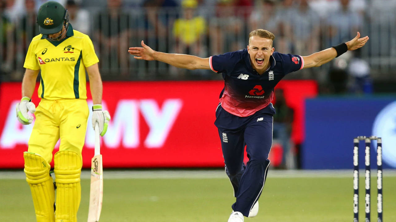 Tom Curran's five-for sealed a thrilling 12-run win, Australia v England, 5th ODI, Perth, January 28, 2018