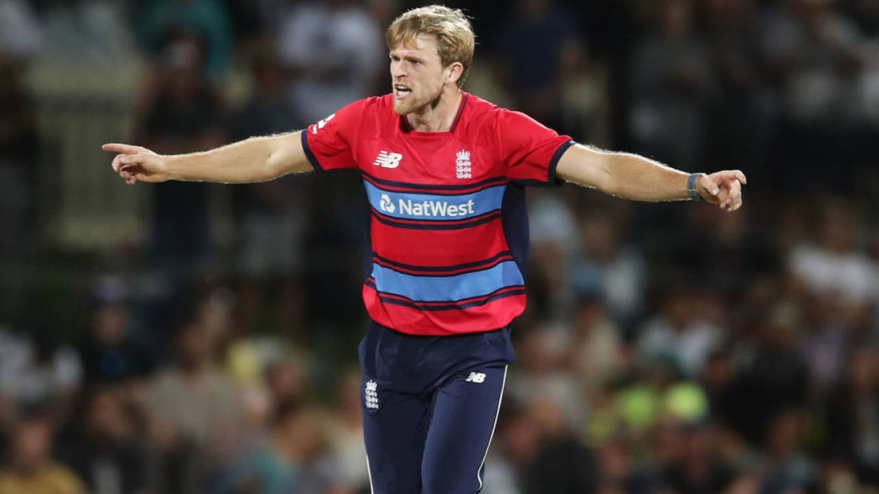 David Willey claimed two wickets in his opening over&nbsp;&nbsp;&bull;&nbsp;&nbsp;Getty Images