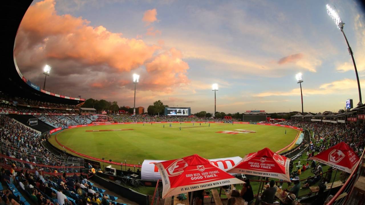 The lights go on as the sun sets over SuperSport Park, South Africa v India, 6th ODI, Centurion, February 16, 2018