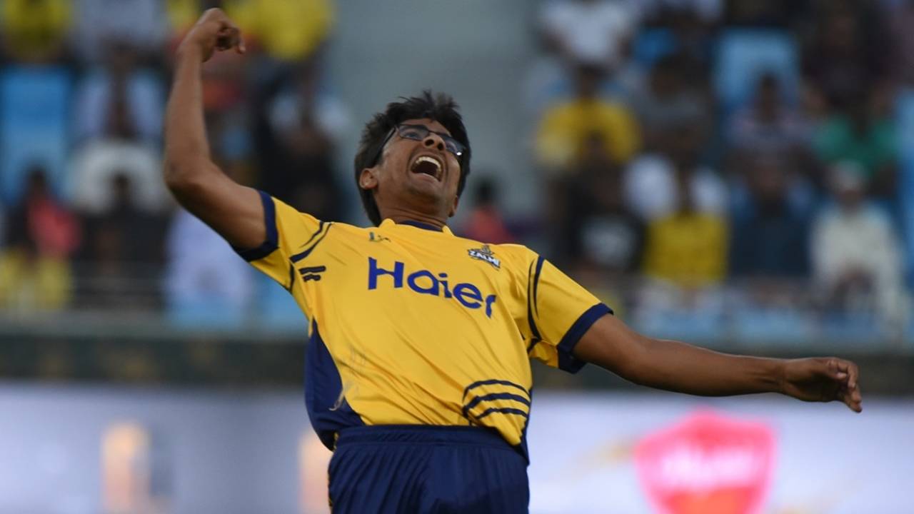 Ibtisam Sheikh exults after taking a wicket, Peshawar Zalmi v Islamabad United, PSL 2018, Dubai, February 24, 2018 