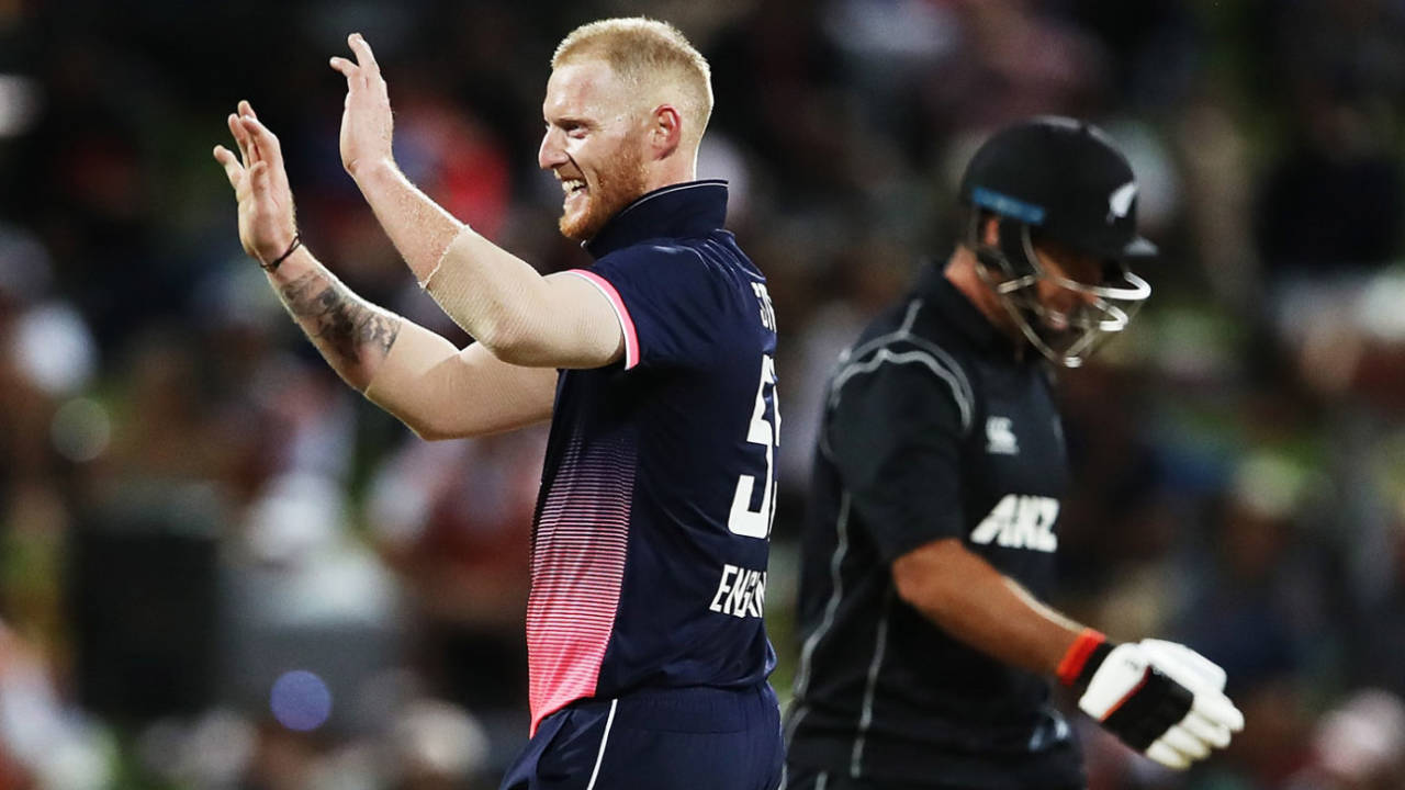Ben Stokes picked up Colin De Grandhomme with a slower ball&nbsp;&nbsp;&bull;&nbsp;&nbsp;Getty Images