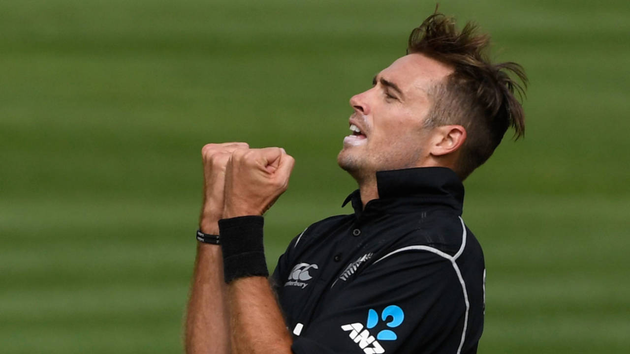 Tim Southee celebrates after making a breakthrough, New Zealand v England, 3rd ODI, Wellington, 3 March, 2018