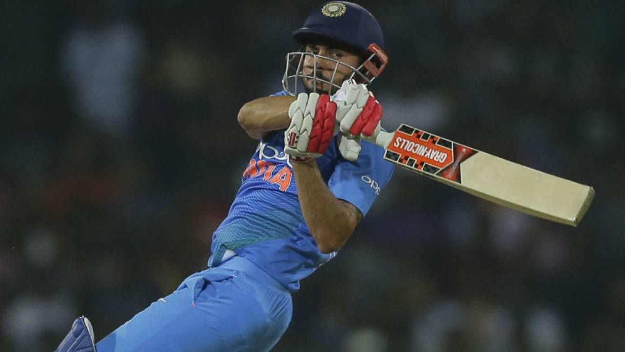 Manish Pandey takes on the short ball, Sri Lanka v India, Nidahas Trophy, Colombo, March 6, 2018