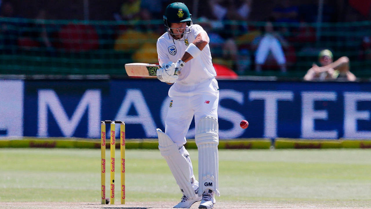 Aiden Markram looks to get behind the line, South Africa v Australia, 2nd Test, 4th day, Port Elizabeth, March 12, 2018