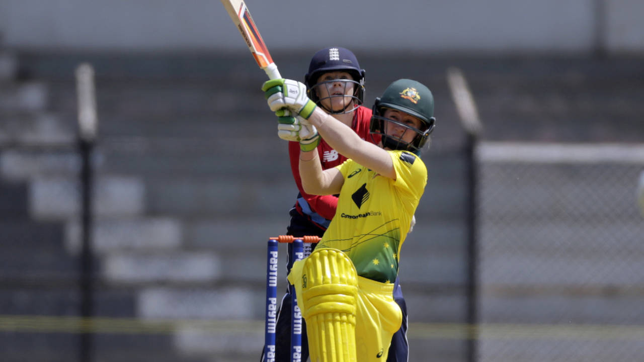 Rachael Haynes goes after the ball, England v Australia, Tri-Nation Women's T20 Series, Mumbai, March 23, 2018