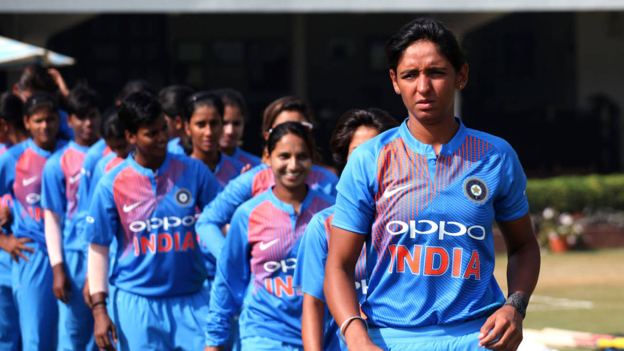 Harmanpreet Kaur leads her team out, India v England, Tri-Nation Women's T20 Series, Mumbai, March 25, 2018