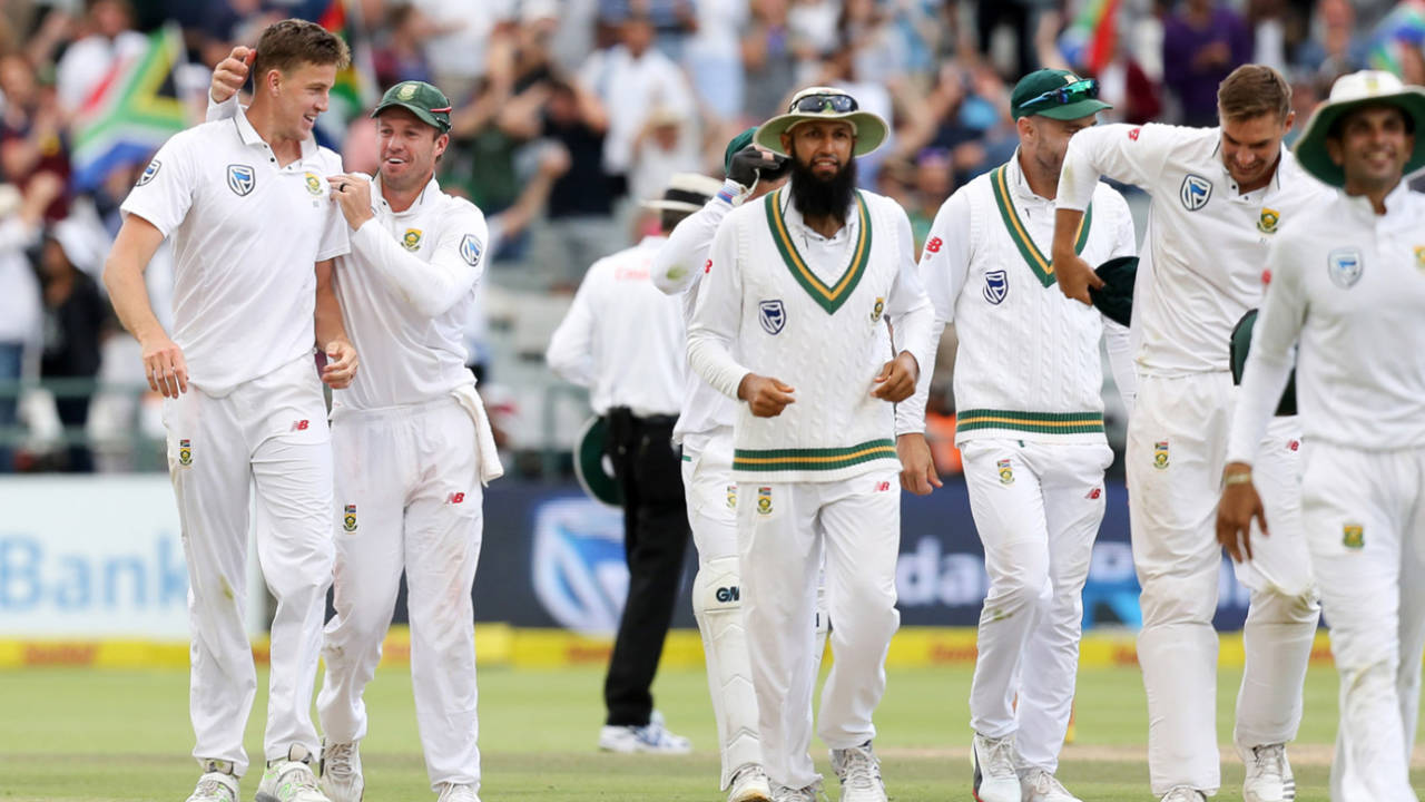 The South African team celebrate the 322-run win, South Africa v Australia, 3rd Test, Cape Town, 4th day, March 25, 2018