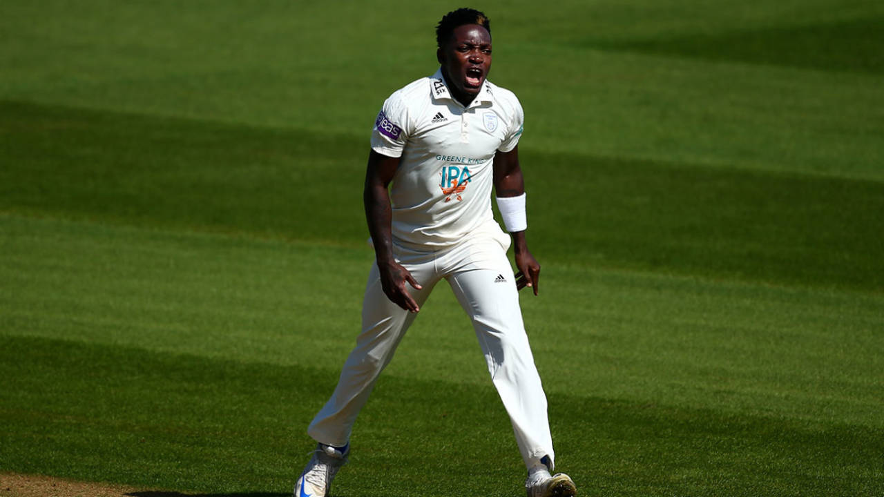 Fidel Edwards ruffled Surrey, Surrey v Hampshire, Specsavers Championship, Division One, Kia Oval, 1st day, April 20, 2018