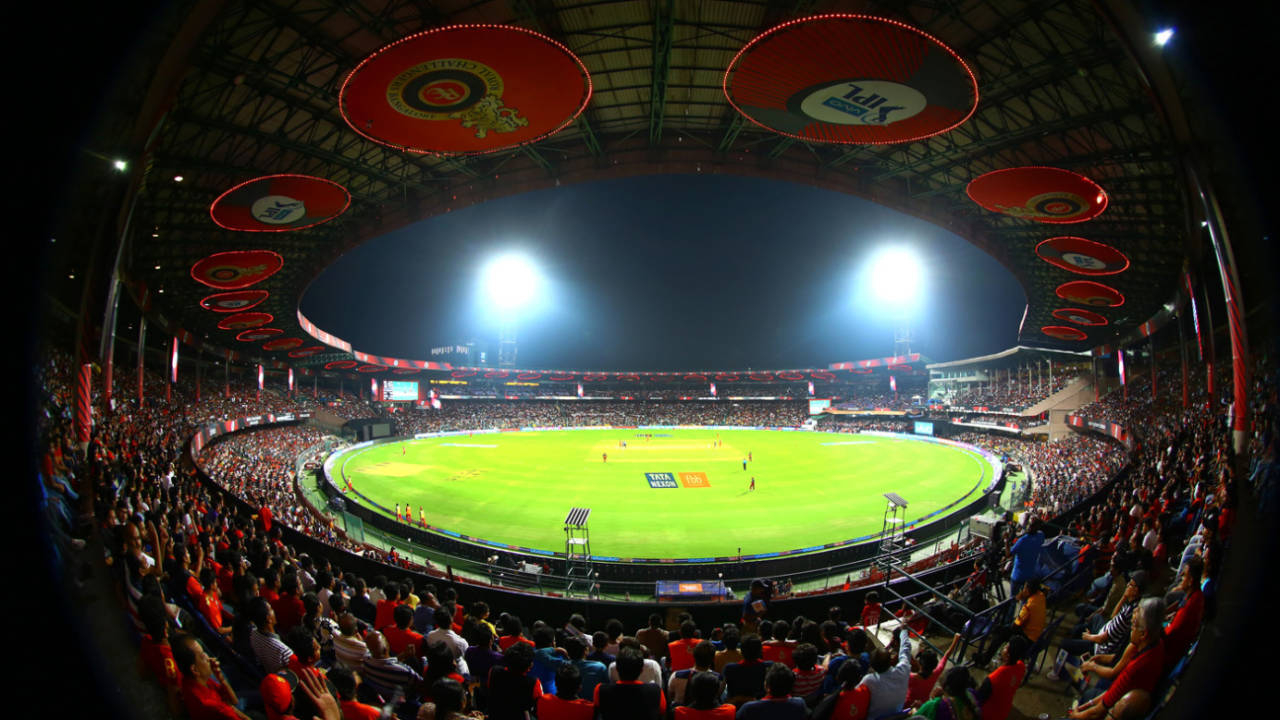 The Chinnaswamy Stadium under lights, Royal Challengers Bangalore v Kolkata Knight Riders, IPL 2018, Bengaluru, April 29, 2018