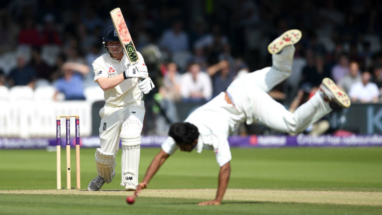 Dom Bess drives down the ground, England v Pakistan, 1st Test, Lord's 3rd day, May 26, 2018