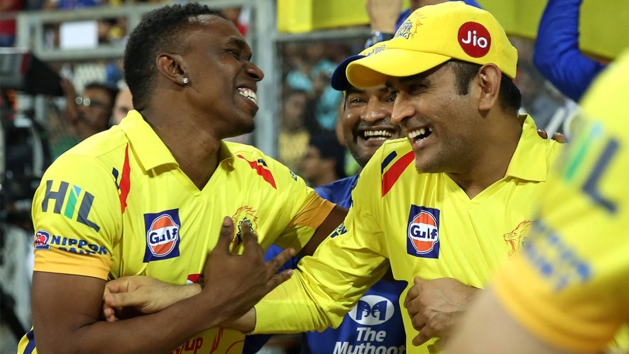 Dwayne Bravo and MS Dhoni share a laugh, Chennai Super Kings v Sunrisers Hyderabad, IPL 2018, final, Mumbai, May 27, 2018