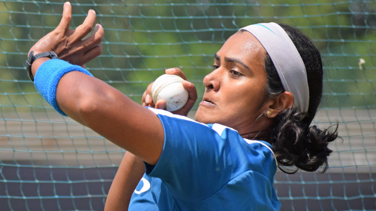 Without Shikha Pandey, India are missing a big part of their new-ball attack&nbsp;&nbsp;&bull;&nbsp;&nbsp;Annesha Ghosh