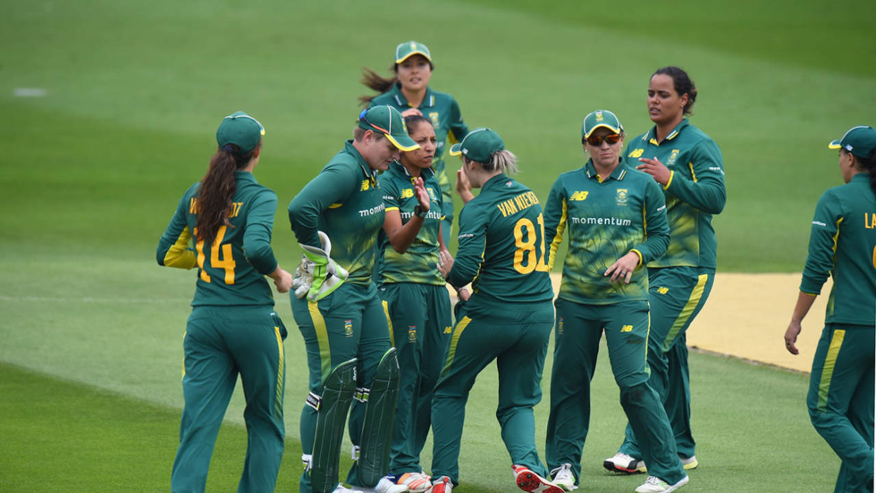 Shabmin Ismail struck early for South Africa, England v South Africa, 1st women's ODI, Worcester