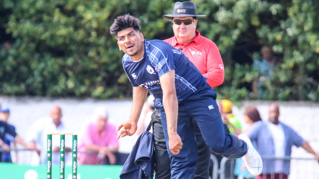 Hamza Tahir had a rough initiation on international debut, Scotland v Pakistan, 1st T20I, Edinburgh, June 12, 2018