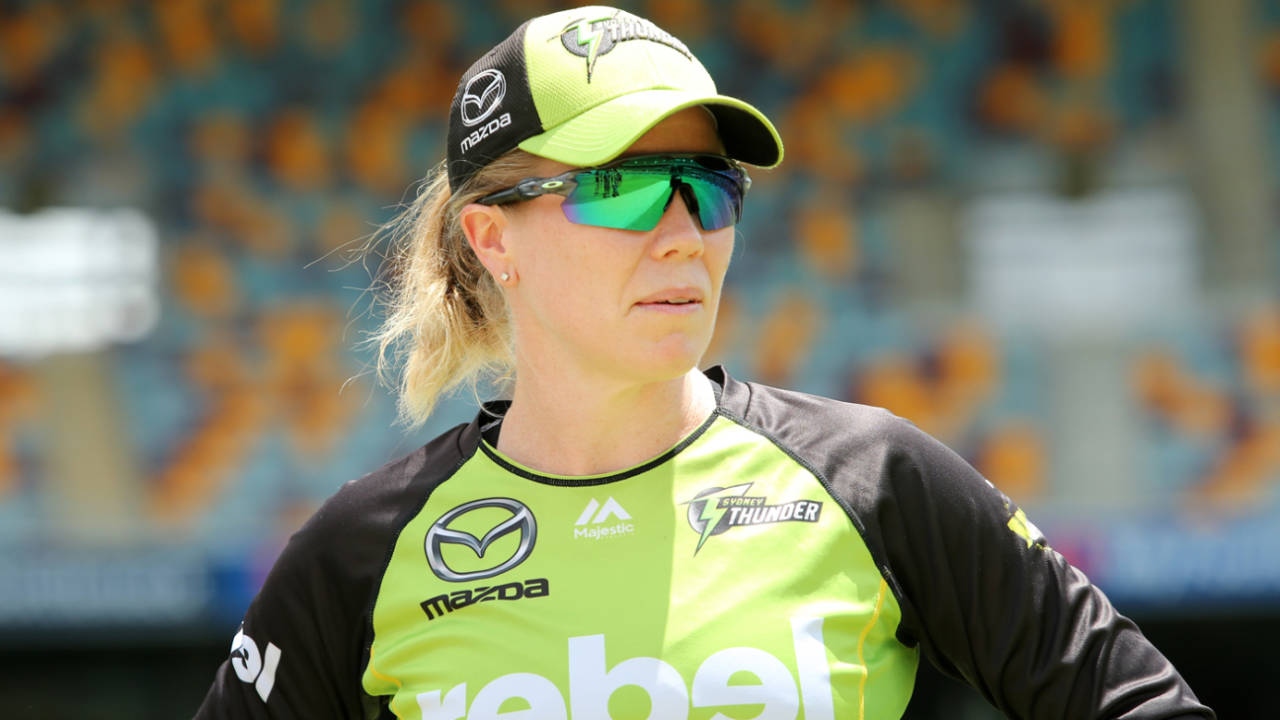 Alex Blackwell, the Sydney Thunder captain, Heat v Thunder, Women's BBL, Brisbane, January 27, 2018