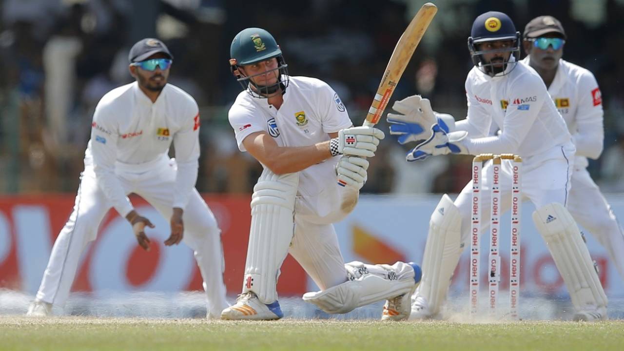 Theunis de Bruyn plays the sweep, Sri Lanka v South Africa, 2nd Test, SSC, 3rd day, July 22, 2018