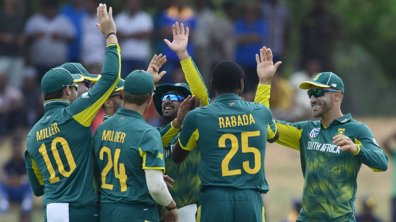 South Africa celebrate the wicket of Niroshan Dickwella, Sri Lanka v South Africa, 1st ODI, Dambulla, July 29, 2018